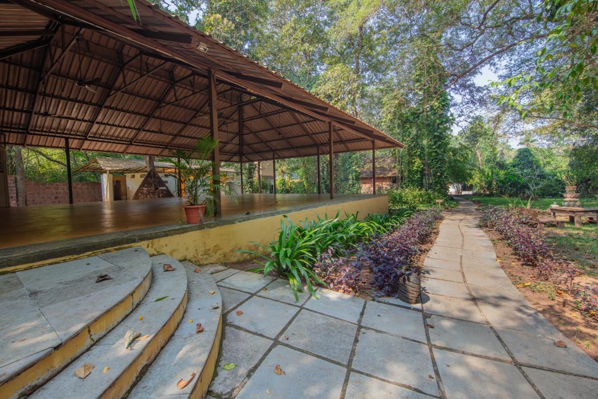 Satori Wellness Cottages I Yoga, Sauna, Ice Bath, Holistic Therapies & More Mandrem Luaran gambar